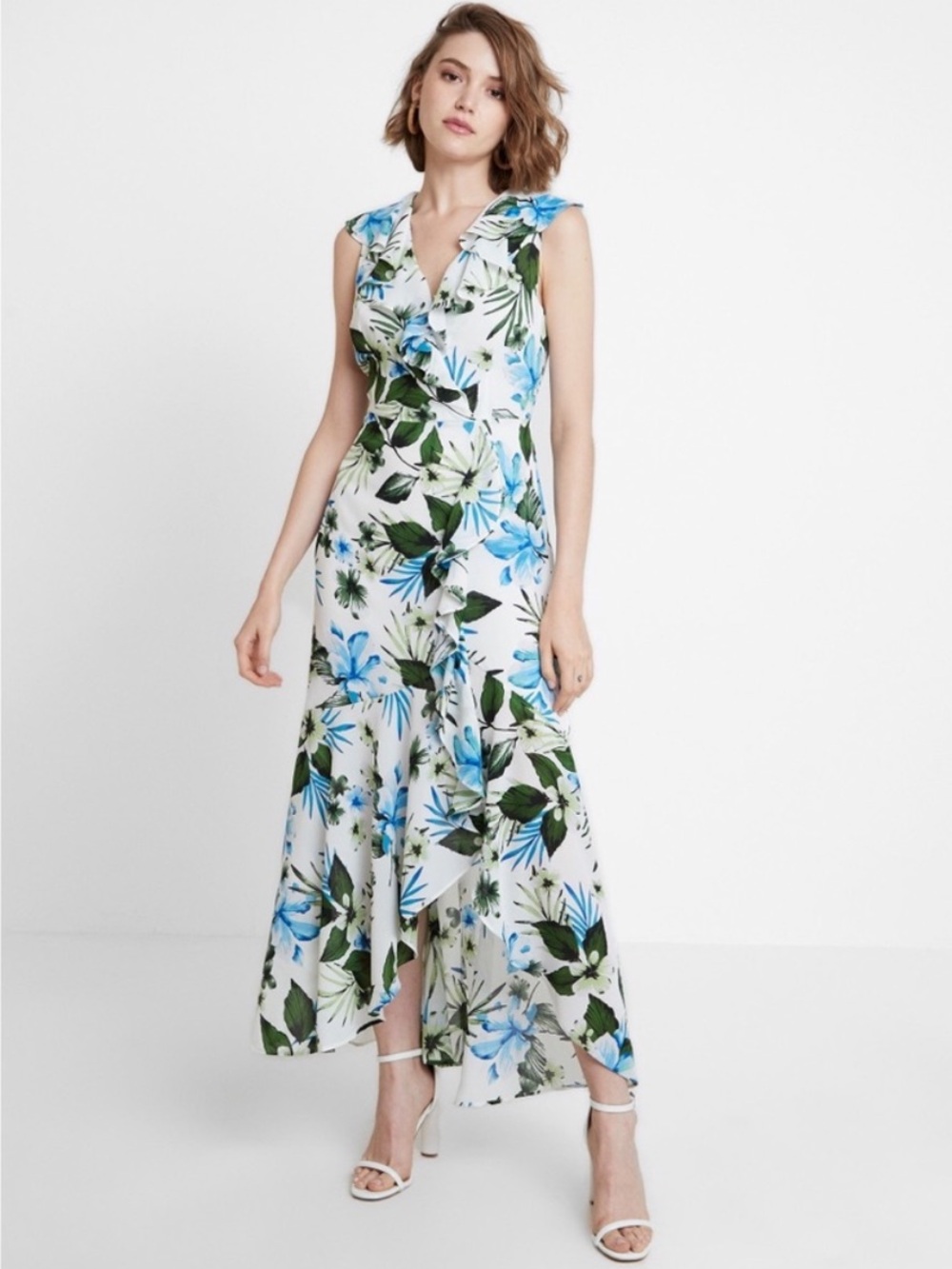 Banana Republic Sleeveless Ruffle Wrap Maxi Dress in Floral - Size 0 Petite